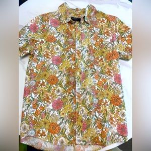 Linen Floral Short Sleeve Button Down Shirt